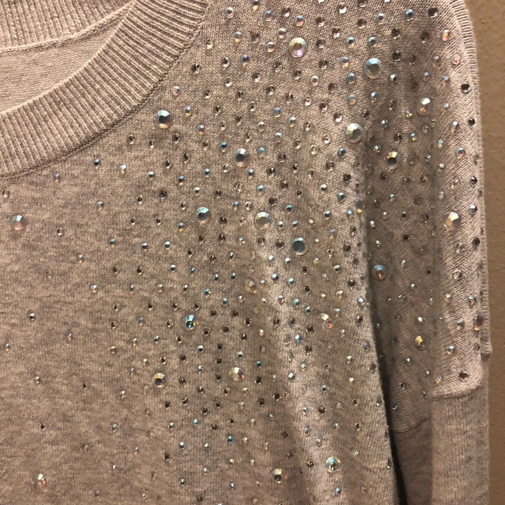 Express sweater - Picture 3 of 3